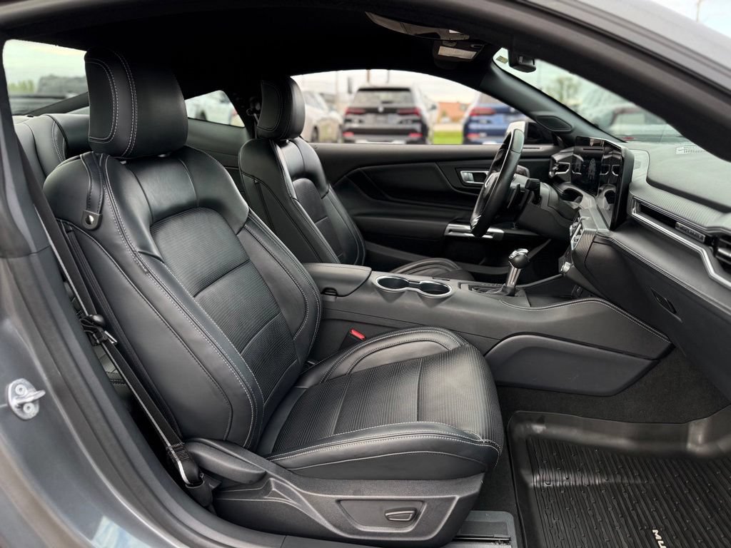Certified 2025 Ford Mustang GT Premium RWD image 17