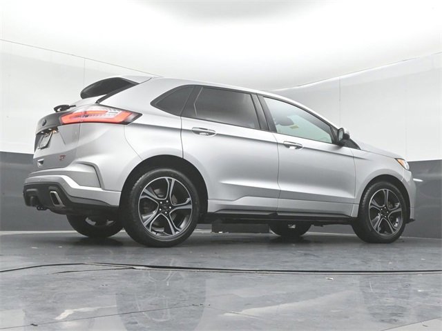 Certified 2019 Ford Edge ST w/ Convenience Package image 14