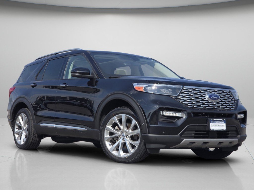 Certified 2021 Ford Explorer Platinum w/ Equipment Group 601A AWD/4WD image 2
