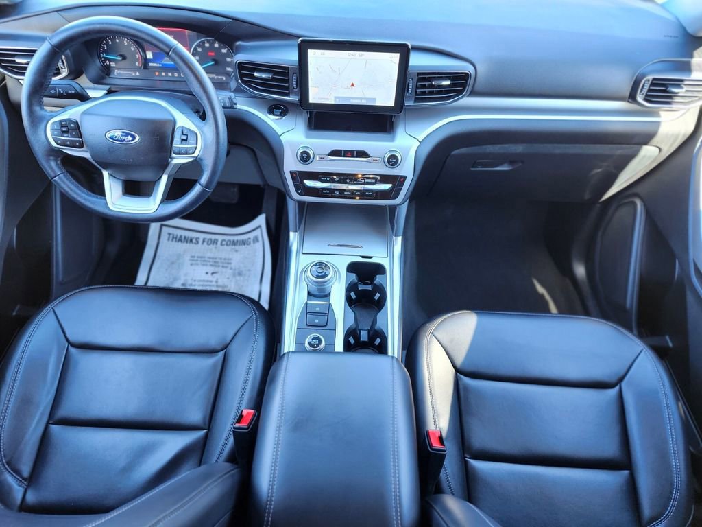 Certified 2022 Ford Explorer XLT w/ Equipment Group 202A image 12