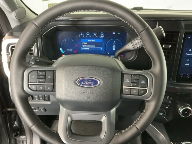 Certified 2025 Ford F350 Lariat w/ FX4 Off-Road Package image 19