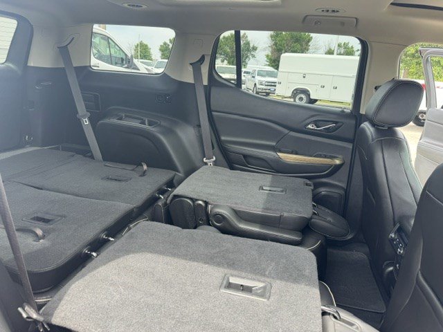 Used 2018 GMC Acadia Denali w/ Technology Package AWD/4WD image 37