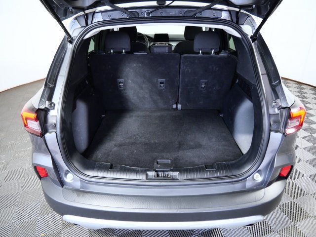 Certified 2025 Ford Escape Active AWD/4WD image 9