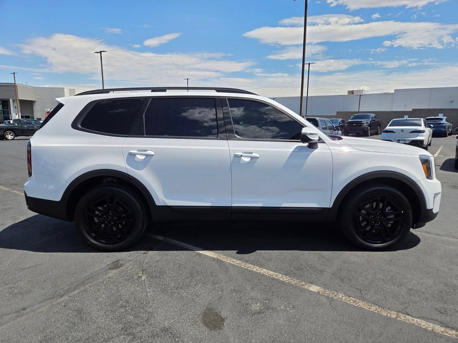 Used 2025 Kia Telluride EX X-Line AWD/4WD image 7