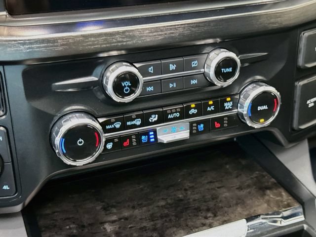 Certified 2024 Ford F350 Lariat w/ Lariat Ultimate Package AWD/4WD image 16