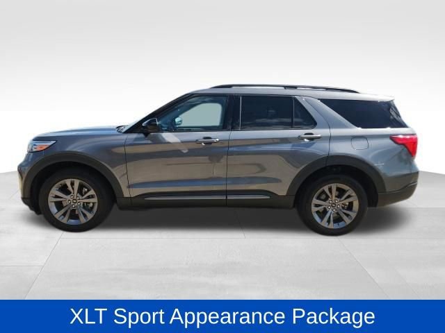 Certified 2023 Ford Explorer XLT w/ Equipment Group 202A image 2