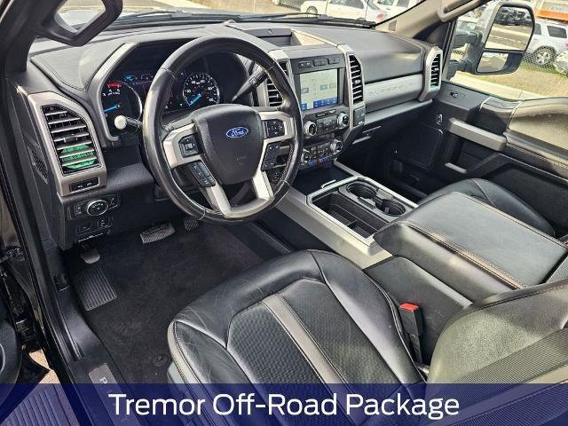Certified 2021 Ford F350 Platinum w/ Tremor Off-Road Package AWD/4WD image 3