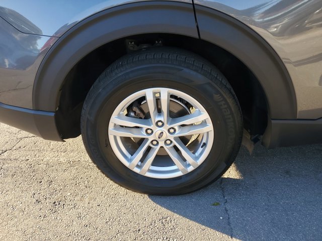 Certified 2023 Ford Explorer XLT image 6