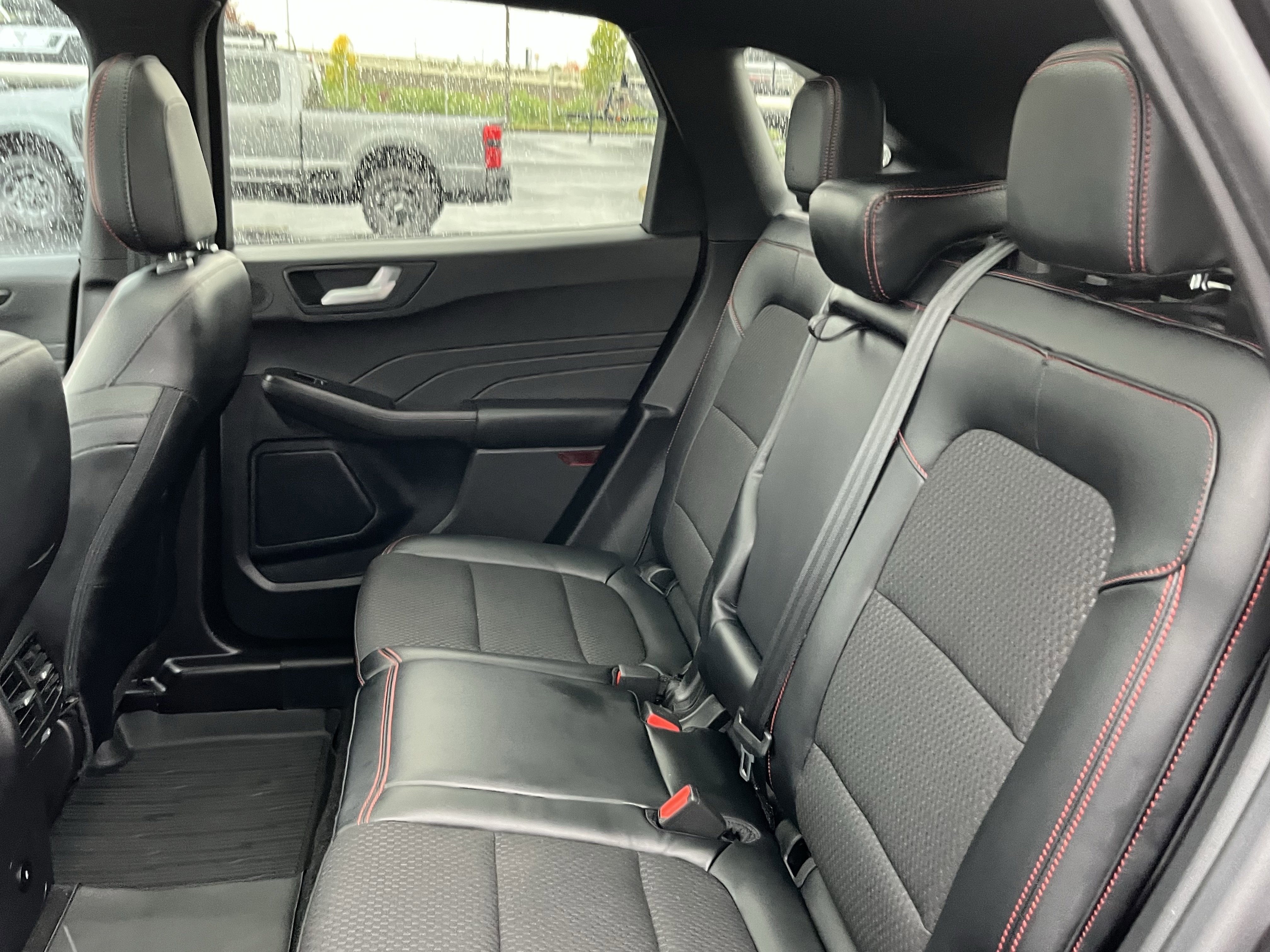 Certified 2023 Ford Escape ST-Line Select w/ Tech Pack #2 image 11