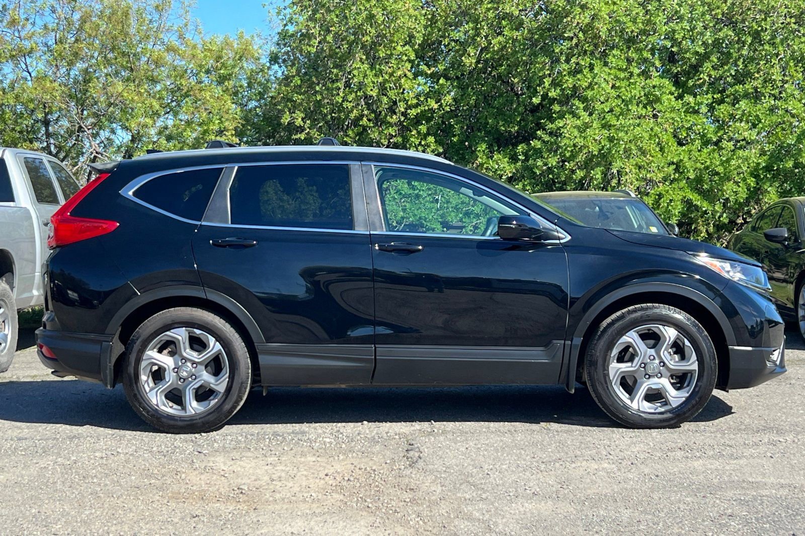 Used 2017 Honda CR-V EX-L image 6