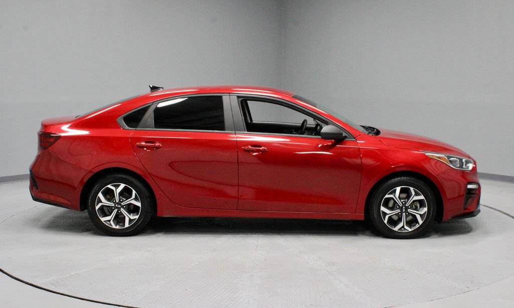 Used 2021 Kia Forte LXS FWD image 6