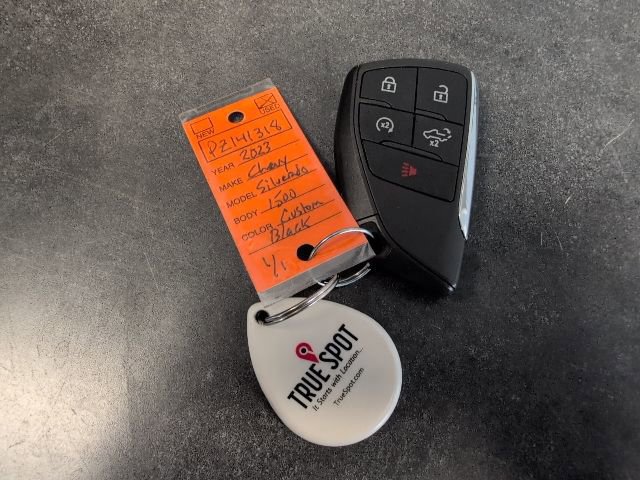 Used 2023 Chevrolet Silverado 1500 Custom image 32