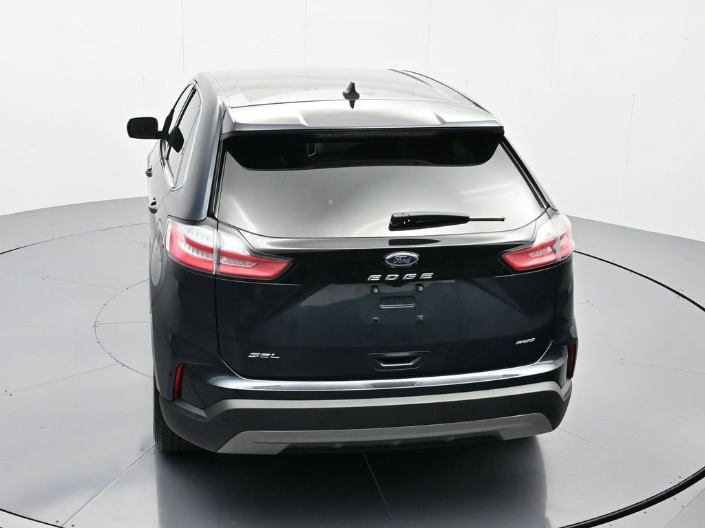 Certified 2022 Ford Edge SEL image 11