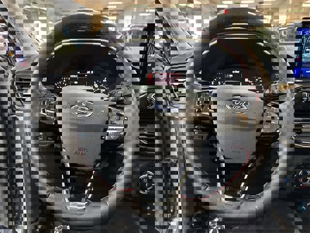 Certified 2022 Ford Escape SEL w/ SEL Stealth AWD Package image 6