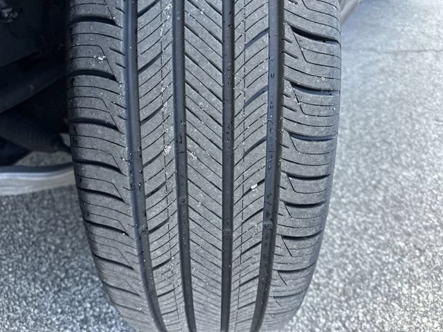 Certified 2022 Ford Explorer XLT RWD image 11