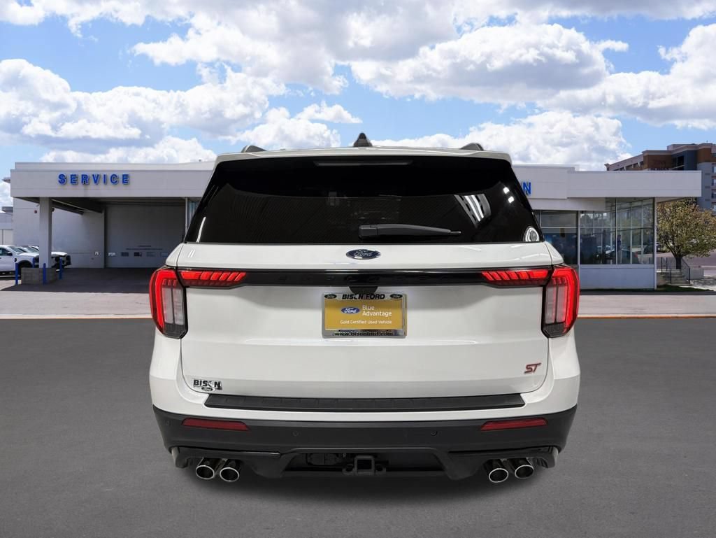 Certified 2025 Ford Explorer ST AWD/4WD image 4