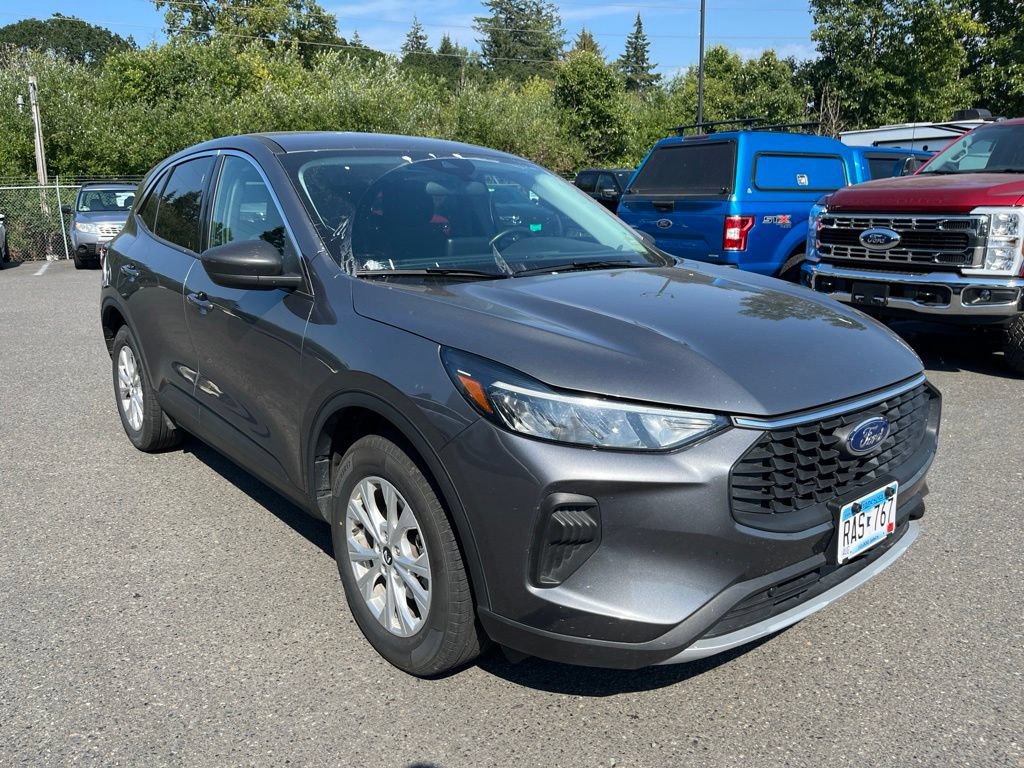 Certified 2024 Ford Escape Active AWD/4WD image 35