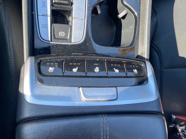 Used 2022 Hyundai Santa Cruz Limited image 17