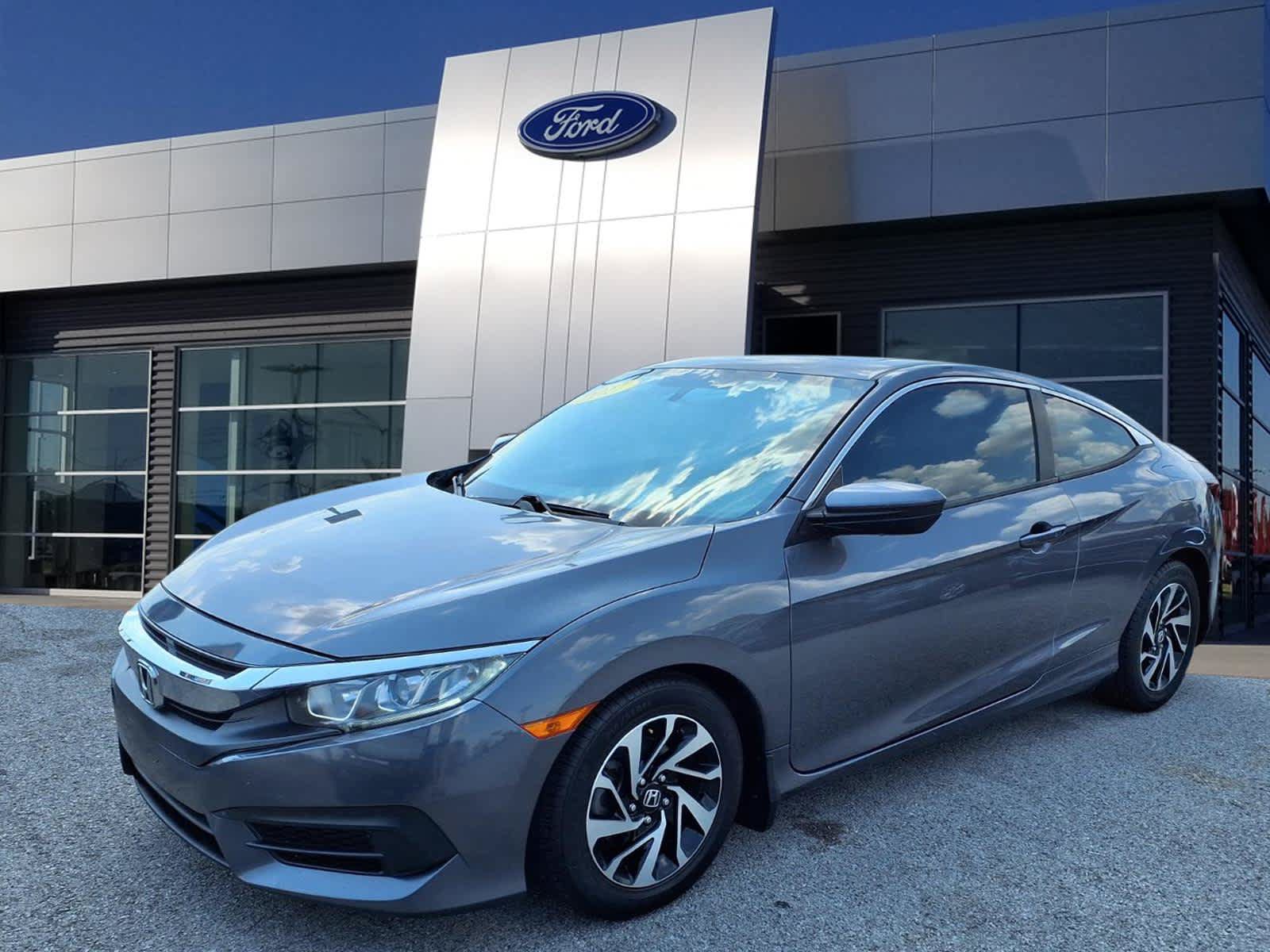 Used 2017 Honda Civic LX-P image 4