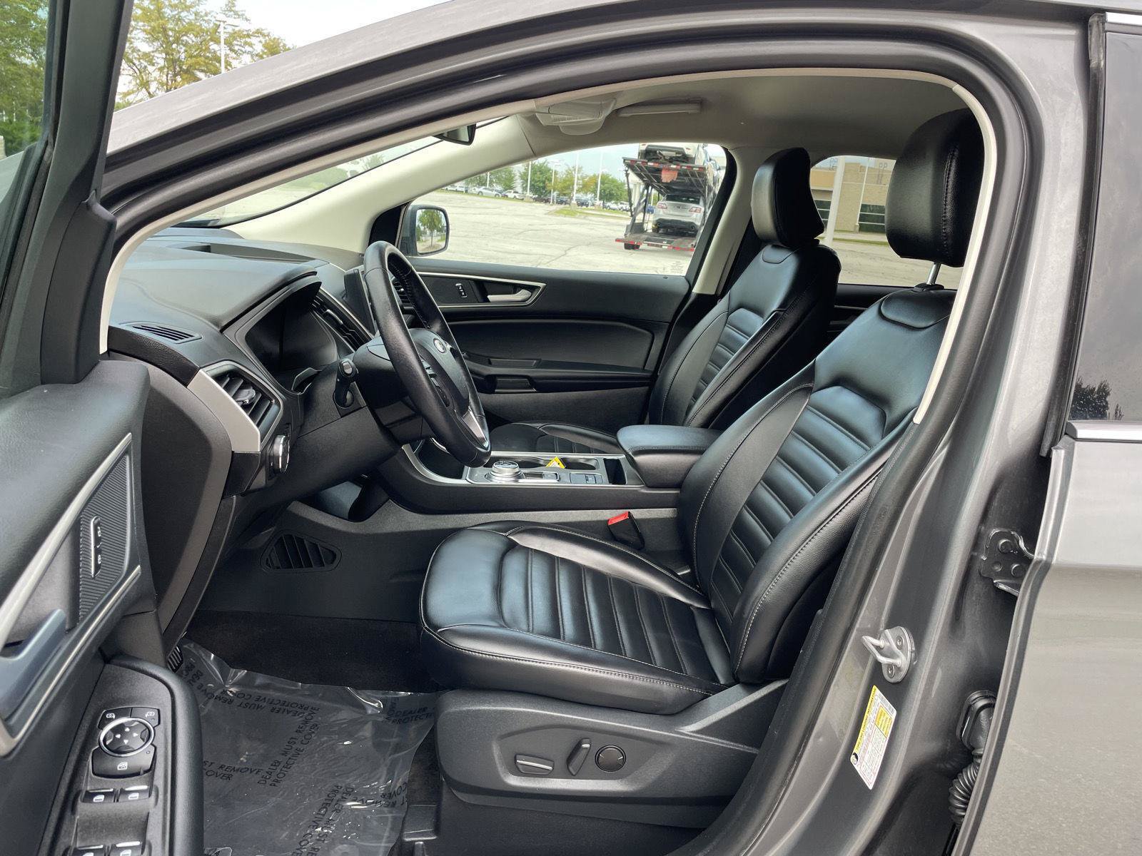Certified 2024 Ford Edge SEL w/ Convenience Package AWD/4WD image 17