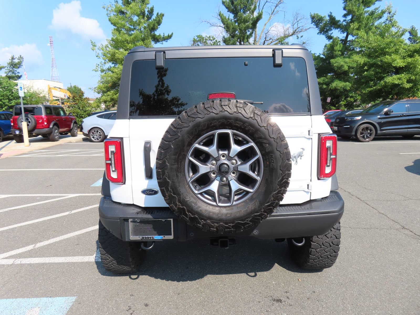 Certified 2023 Ford Bronco Badlands AWD/4WD image 6