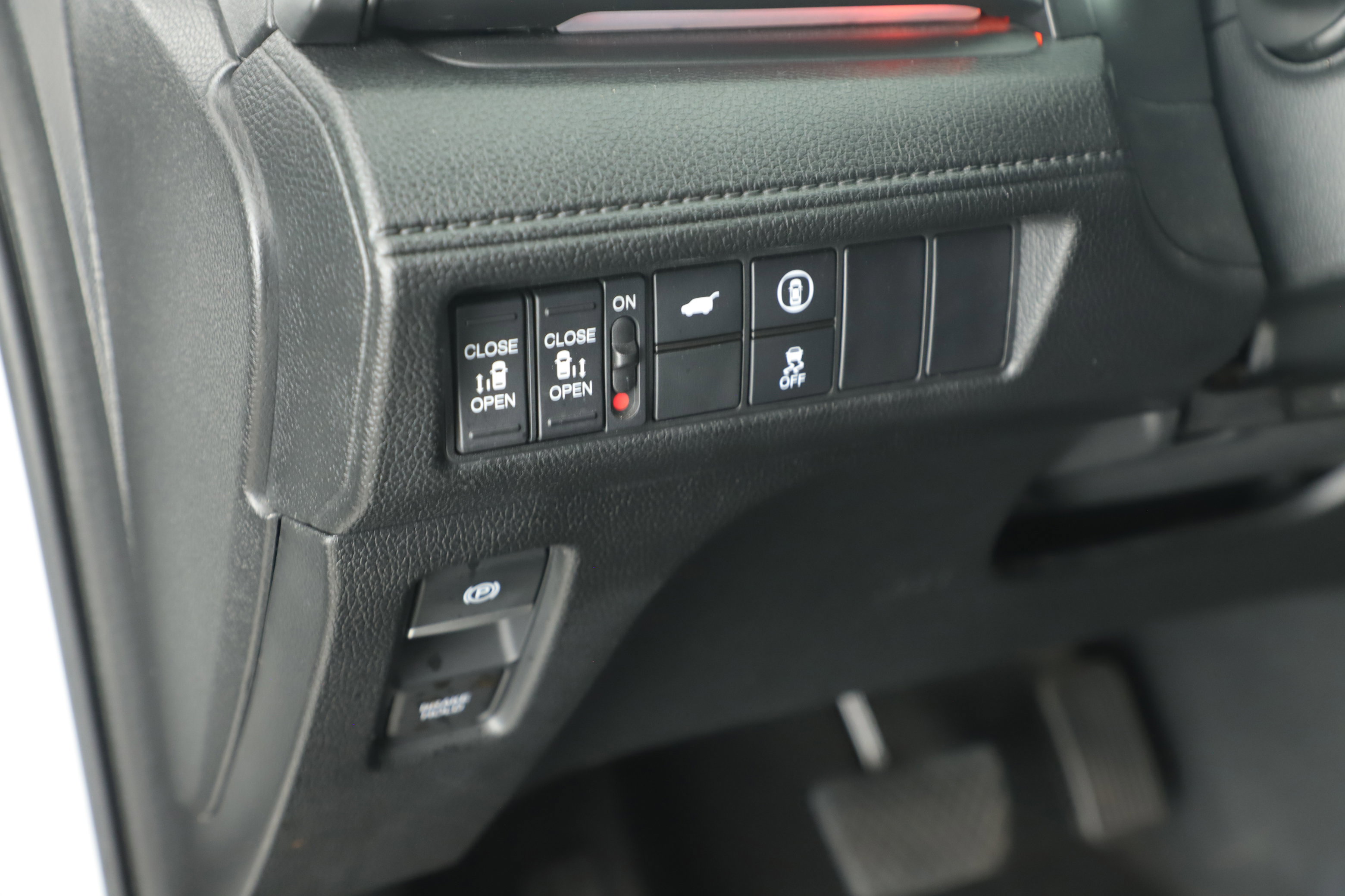 Used 2023 Honda Odyssey Sport image 7