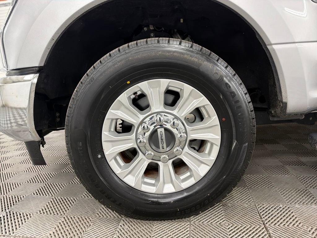 Certified 2020 Ford F250 XLT w/ XLT Value Package image 13