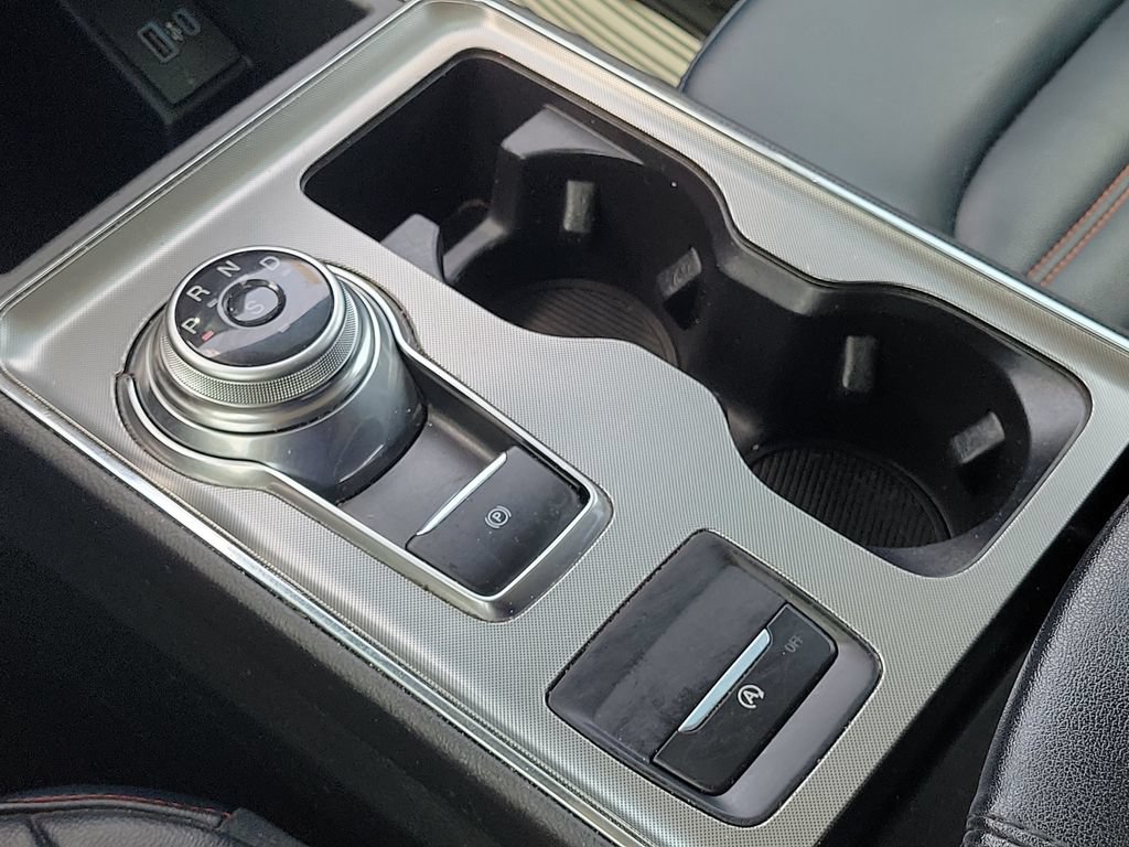 Certified 2023 Ford Edge SEL w/ Sport Appearance Package AWD/4WD image 30