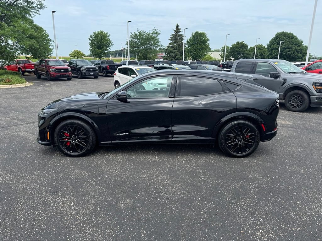 Certified 2025 Ford Mustang Mach-E Premium w/ Sport Appearance Package AWD/4WD image 4