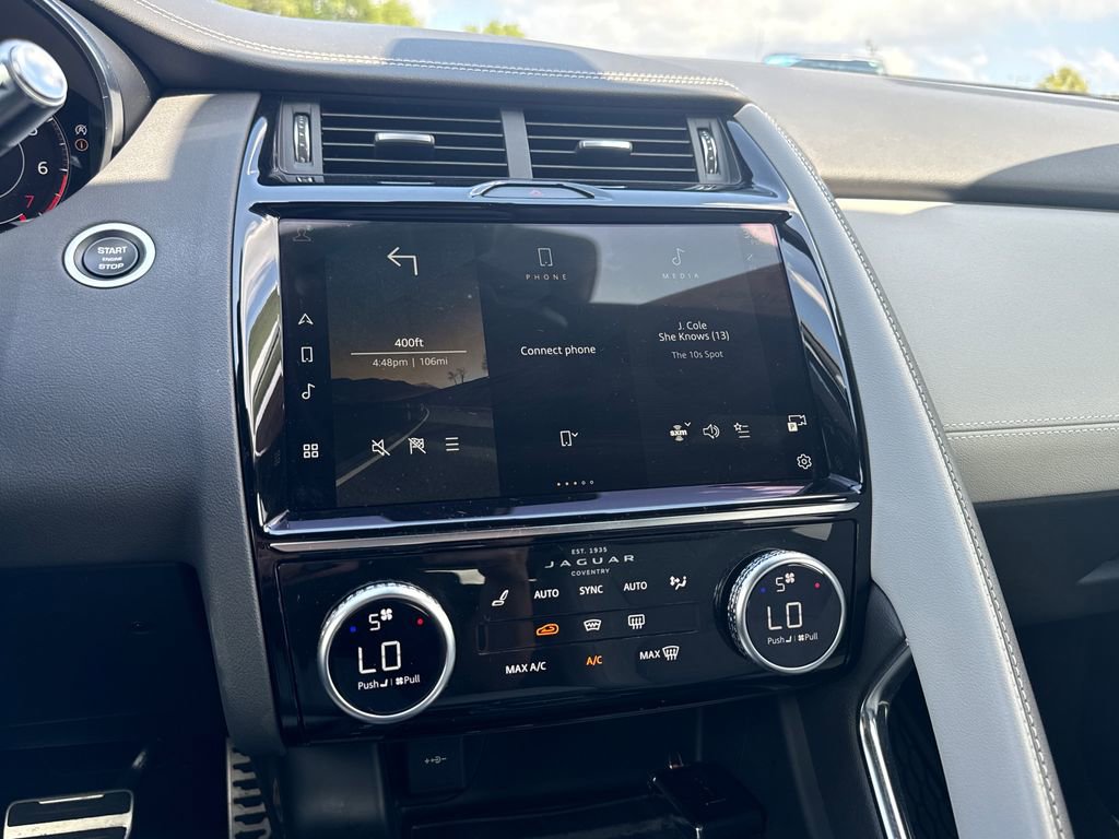 Used 2022 Jaguar E-PACE 300 Sport AWD/4WD image 17