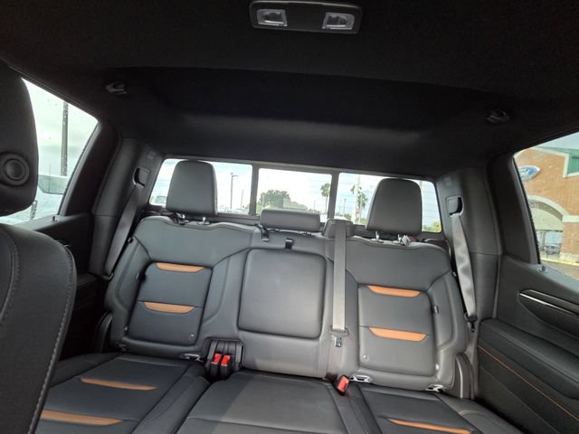 Used 2024 GMC Sierra 1500 AT4 w/ Technology Package AWD/4WD image 21