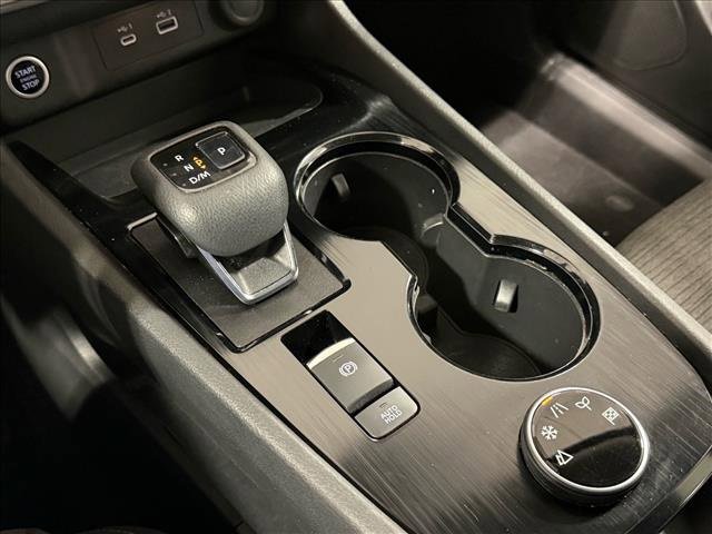 Used 2021 Nissan Rogue S image 18