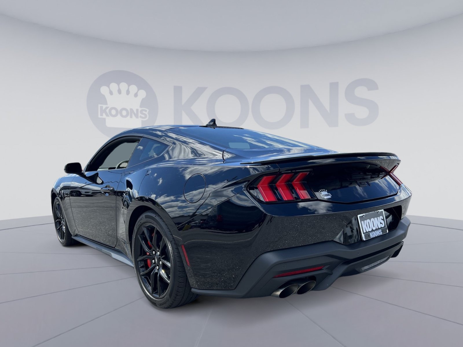 Certified 2024 Ford Mustang GT Premium RWD image 4
