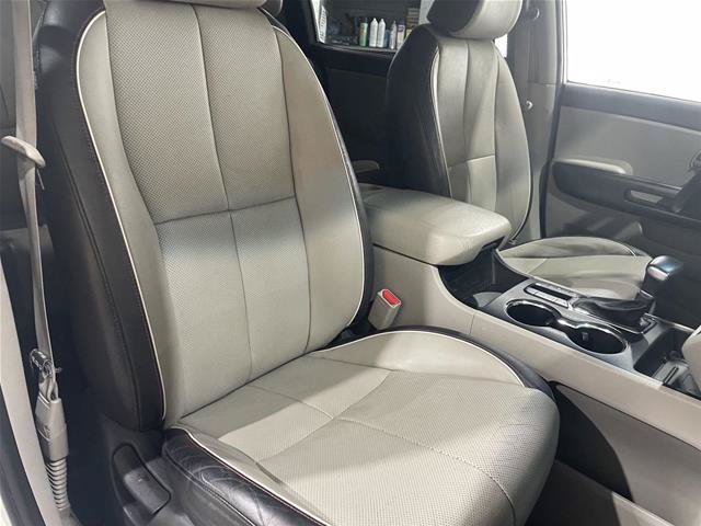 Used 2019 Kia Sedona EX FWD image 25