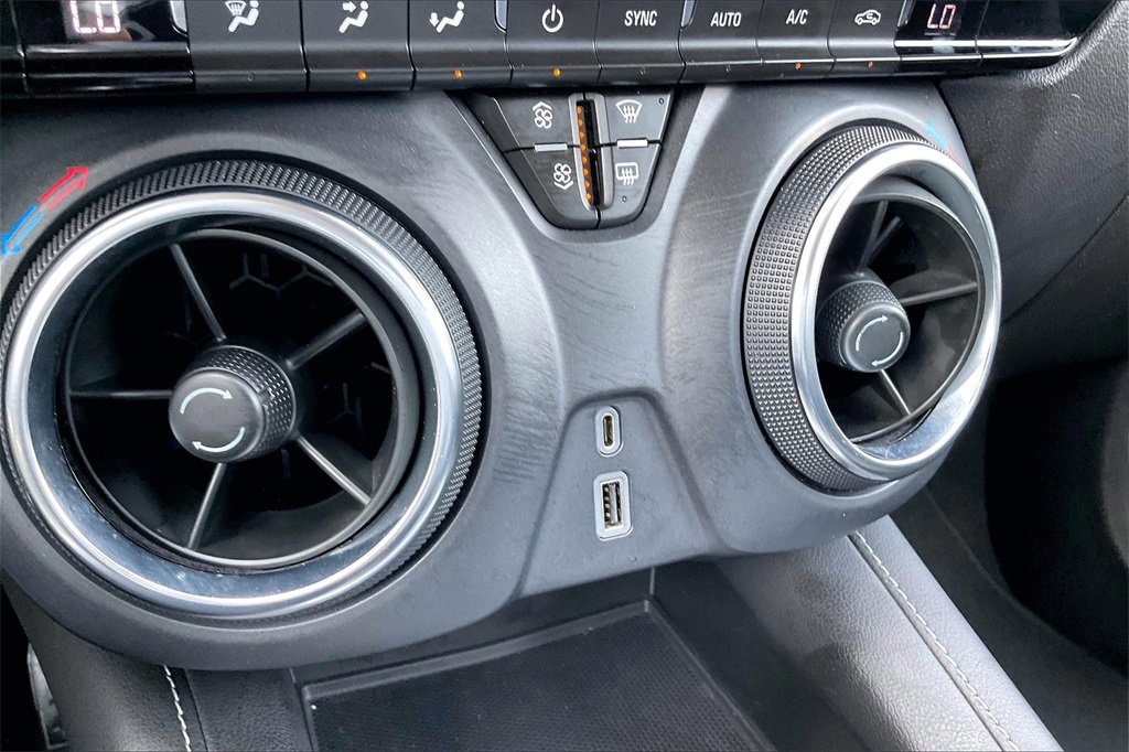 Used 2023 Chevrolet Blazer LT image 25