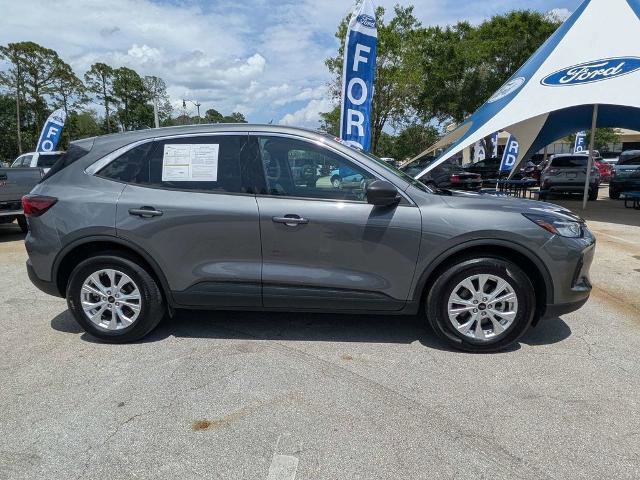 Certified 2024 Ford Escape Active AWD/4WD image 2