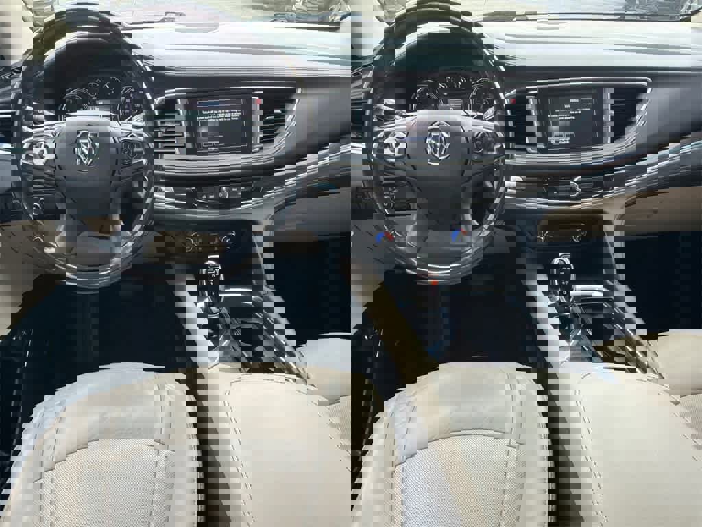 Used 2018 Buick Enclave Premium image 22