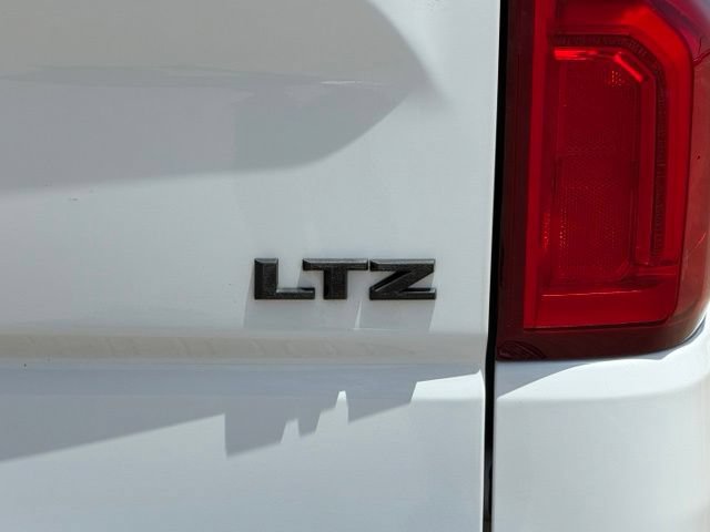 Used 2023 Chevrolet Silverado 1500 LTZ w/ Z71 Off-Road Package AWD/4WD image 12
