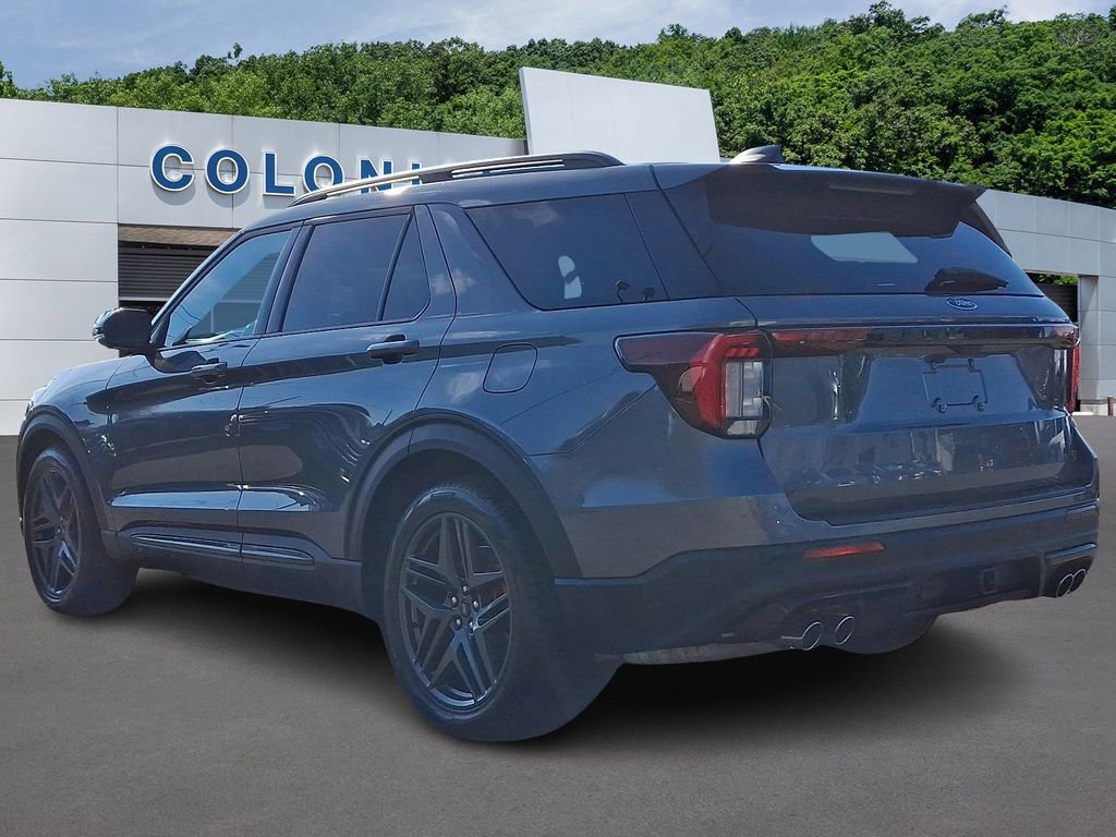 Certified 2025 Ford Explorer ST image 2