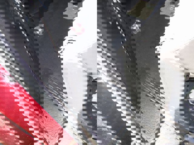 Certified 2022 Ford Explorer Limited w/ Equipment Group 301A image 17