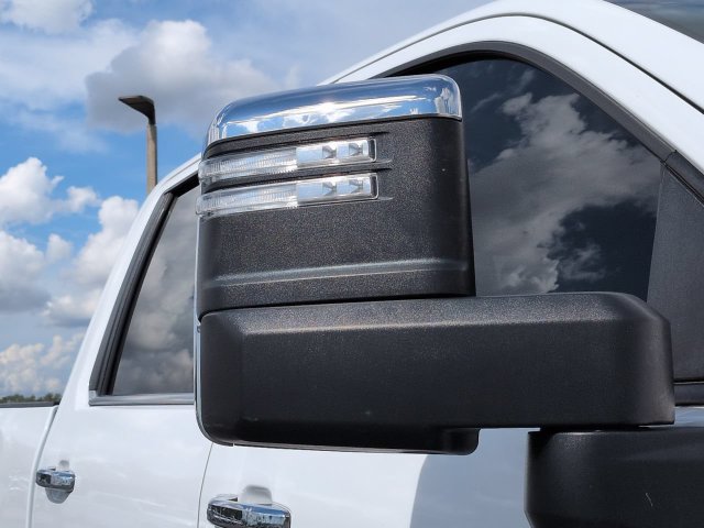 Used 2022 Chevrolet Silverado 2500 High Country w/ Z71 Off-Road Package AWD/4WD image 12