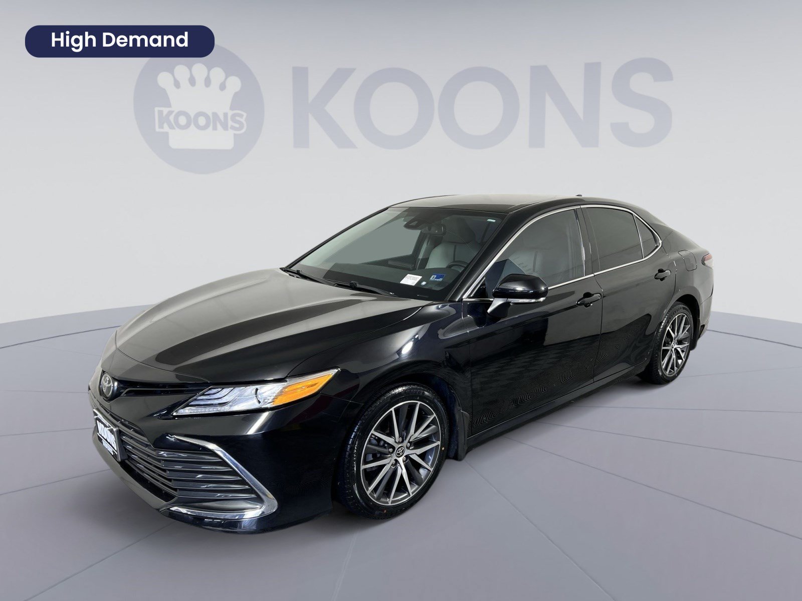 Used 2023 Toyota Camry XLE w/ Cold Weather Package