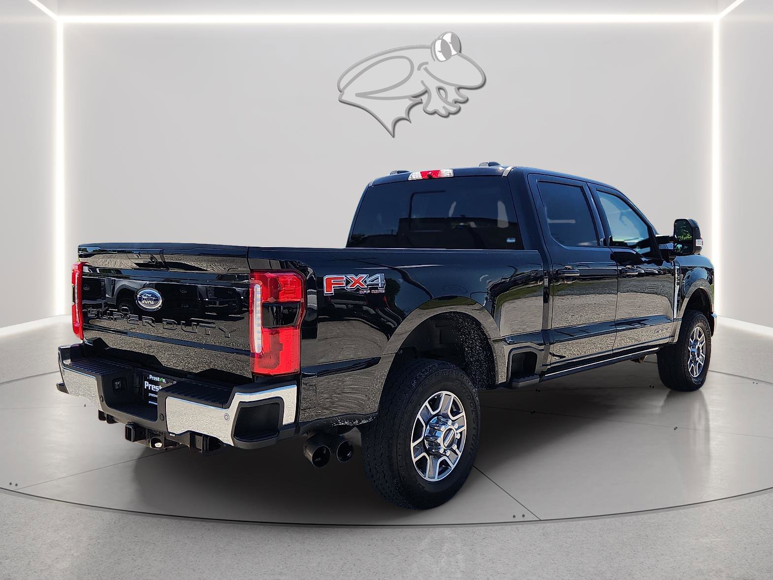 Certified 2023 Ford F350 Lariat w/ Lariat Ultimate Package AWD/4WD image 5