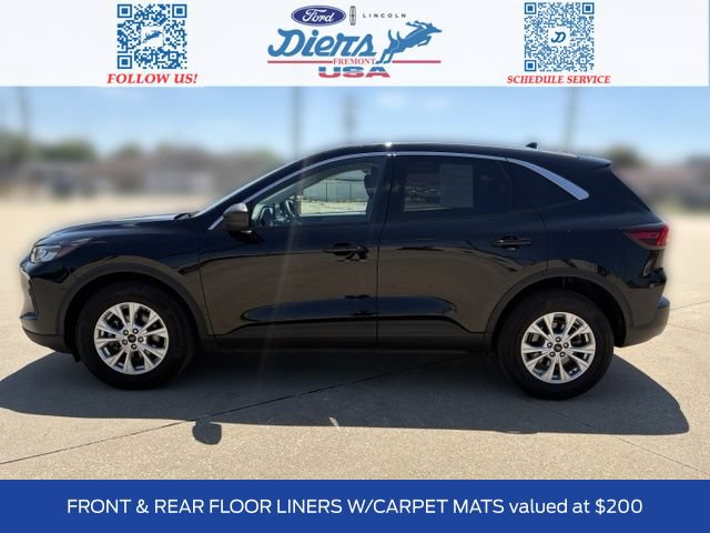 Certified 2024 Ford Escape ST-Line w/ Tech Pack #1 AWD/4WD image 2