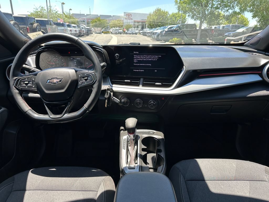Used 2024 Chevrolet Trax RS w/ Driver Confidence Package FWD image 20