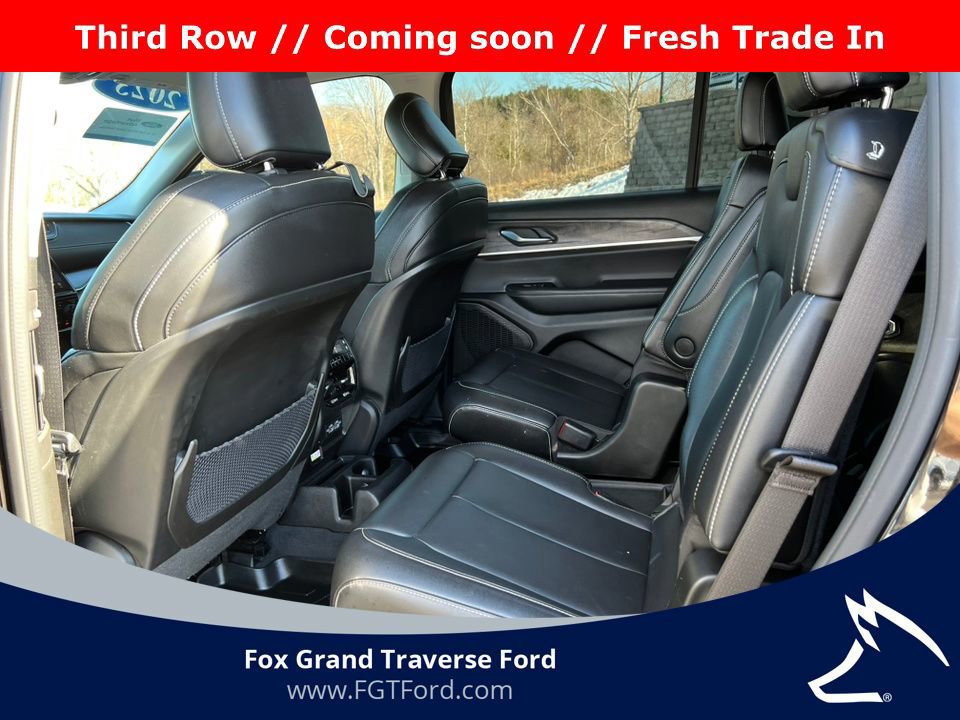 Used 2023 Jeep Grand Cherokee L Limited image 9