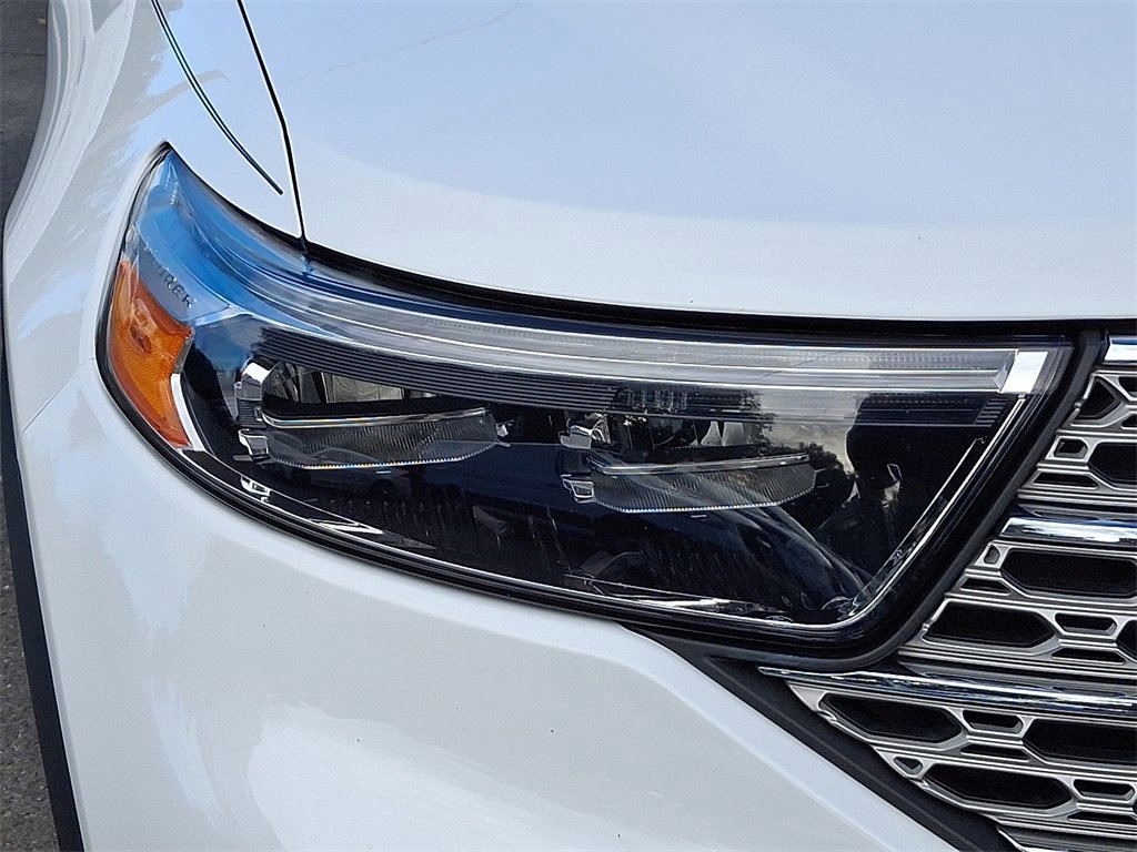 Certified 2023 Ford Explorer Limited image 10