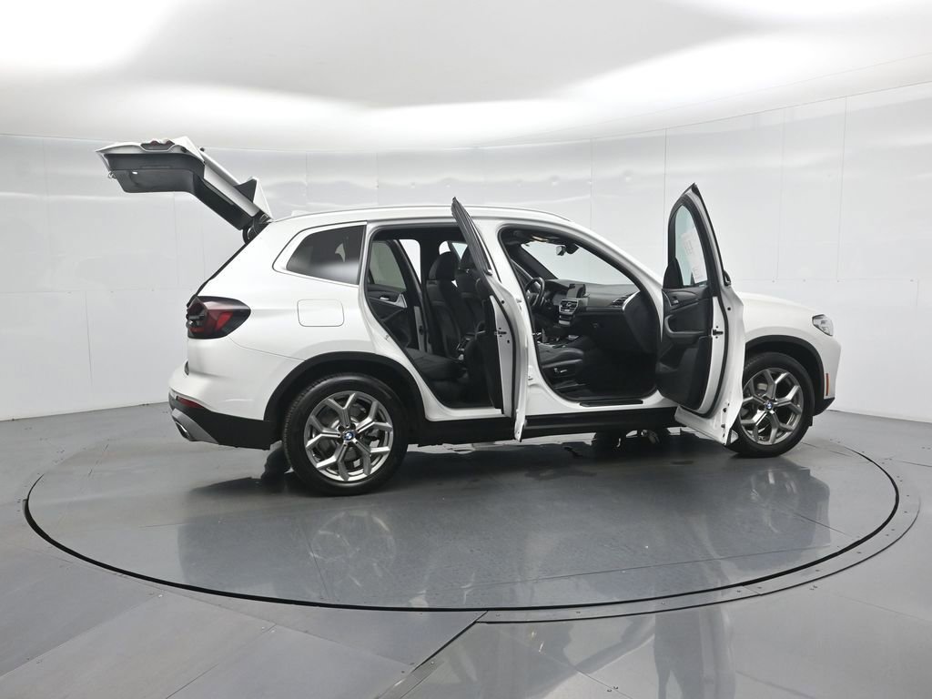 Used 2023 BMW X3 sDrive30i image 5