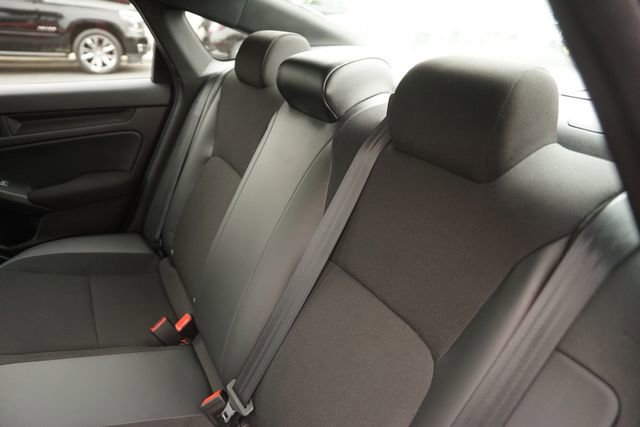 Used 2023 Honda Civic Sport image 13