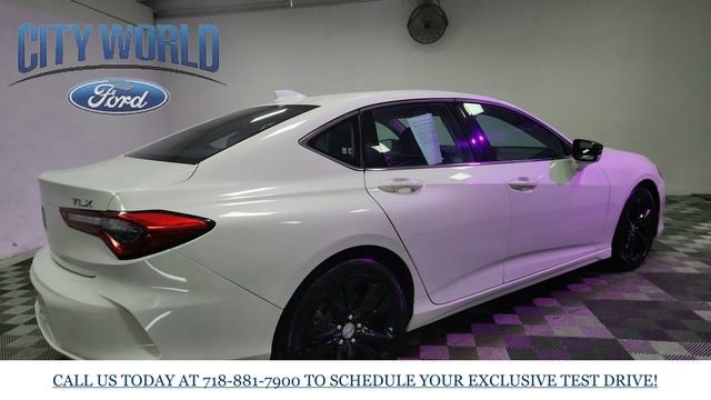 Used 2023 Acura TLX w/ Technology Package image 5